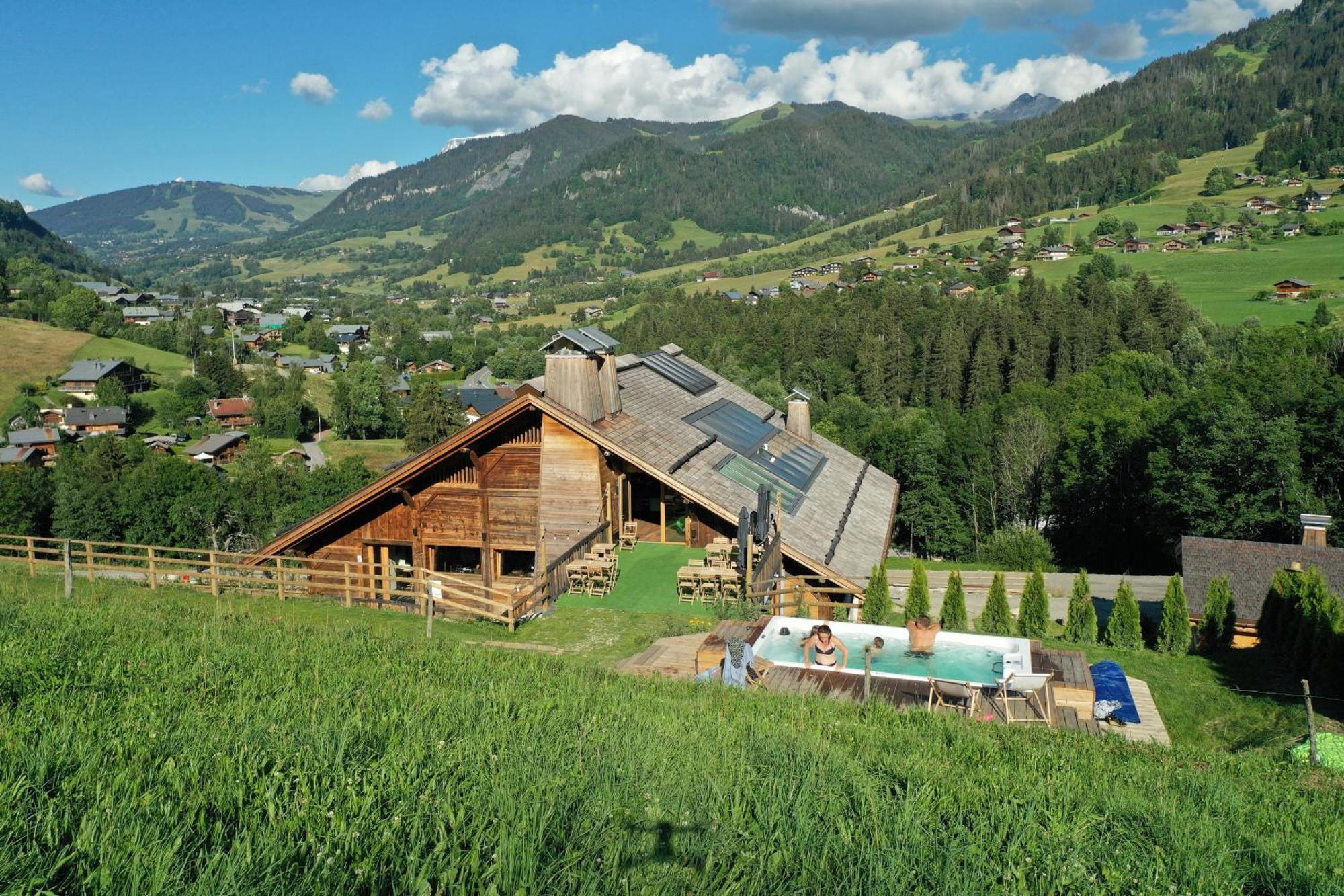Le Toi Du Monde Bed & Breakfast Flumet Exterior photo