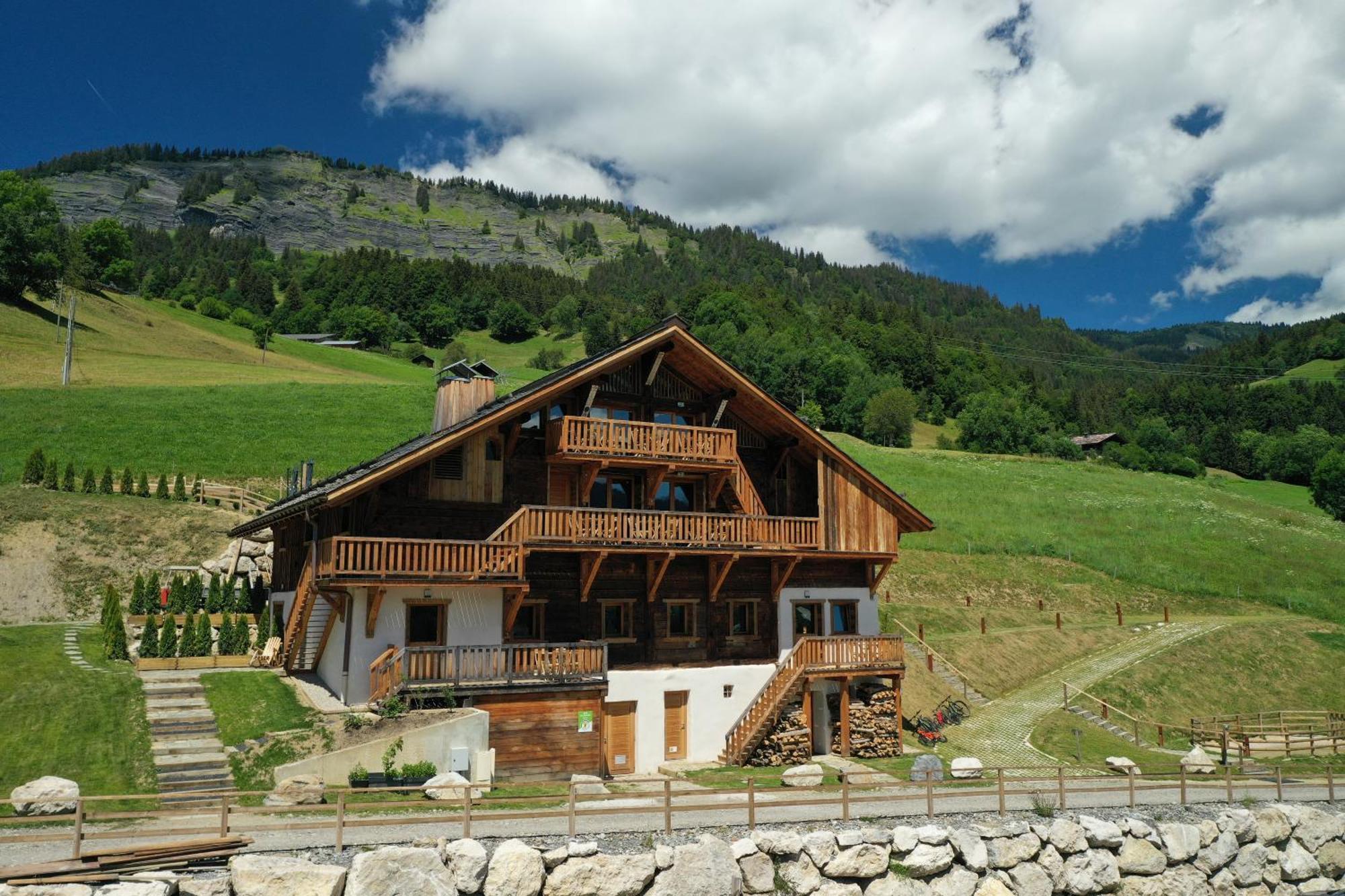 Le Toi Du Monde Bed & Breakfast Flumet Exterior photo